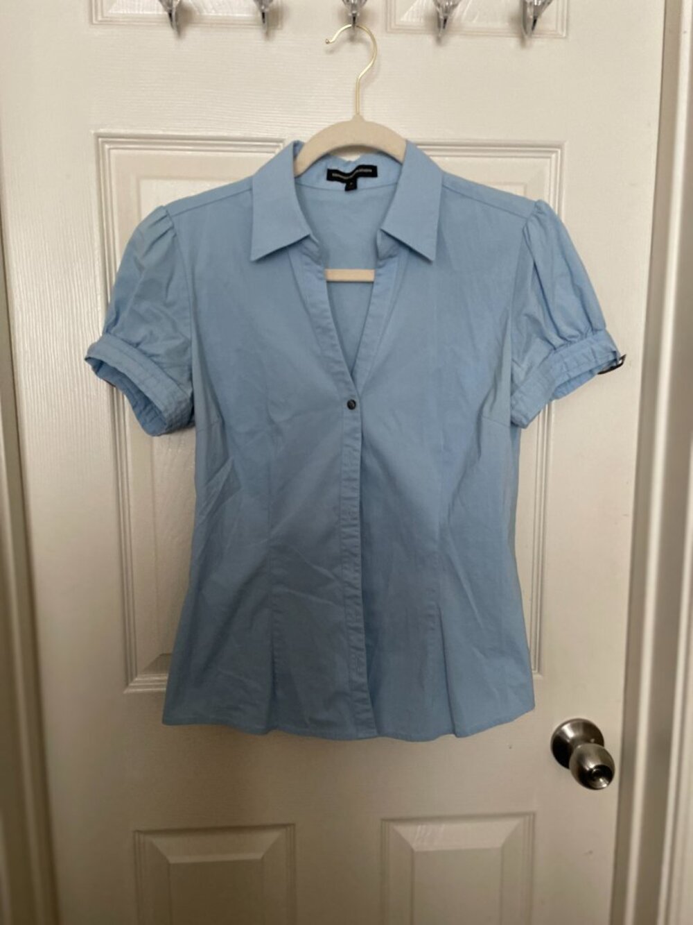 Express Design Studio Button Down Short Sleeve Blue Top - Picture 2 of 5